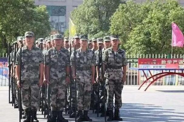鄭州哪所中專是軍事化管理嚴(yán)格的學(xué)校